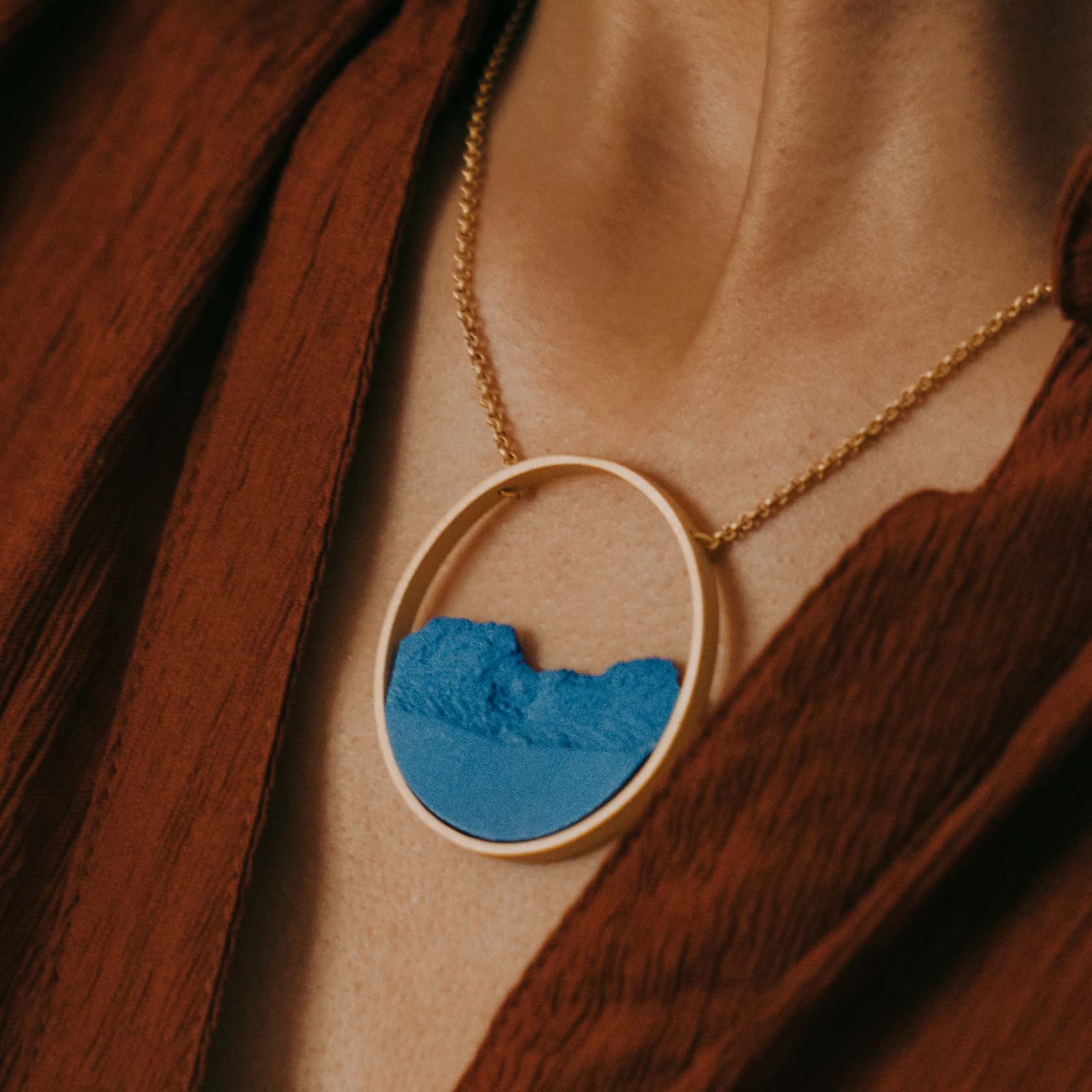 Collar Circular Dorado