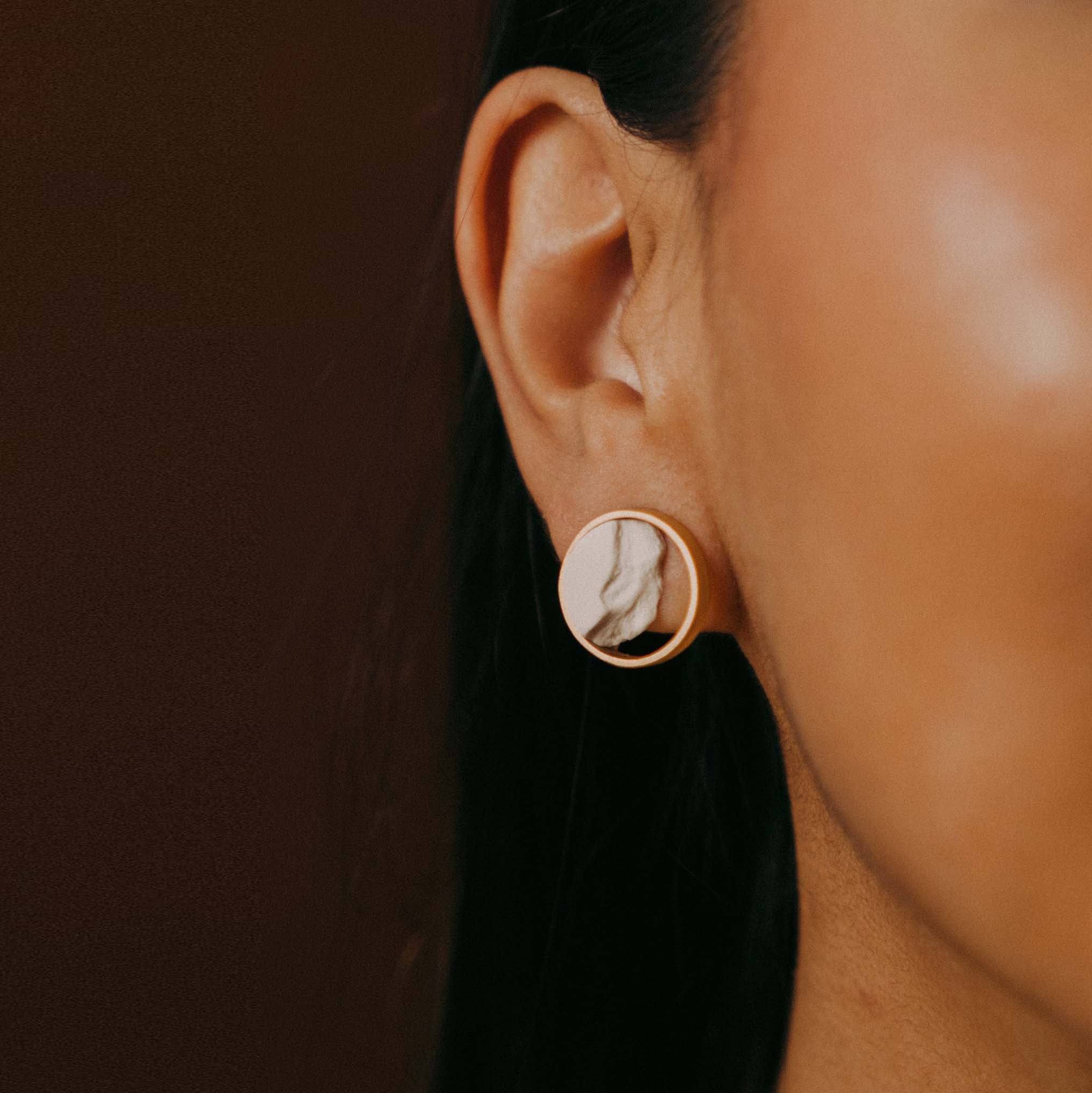 Pendientes Circulares Mini Dorados