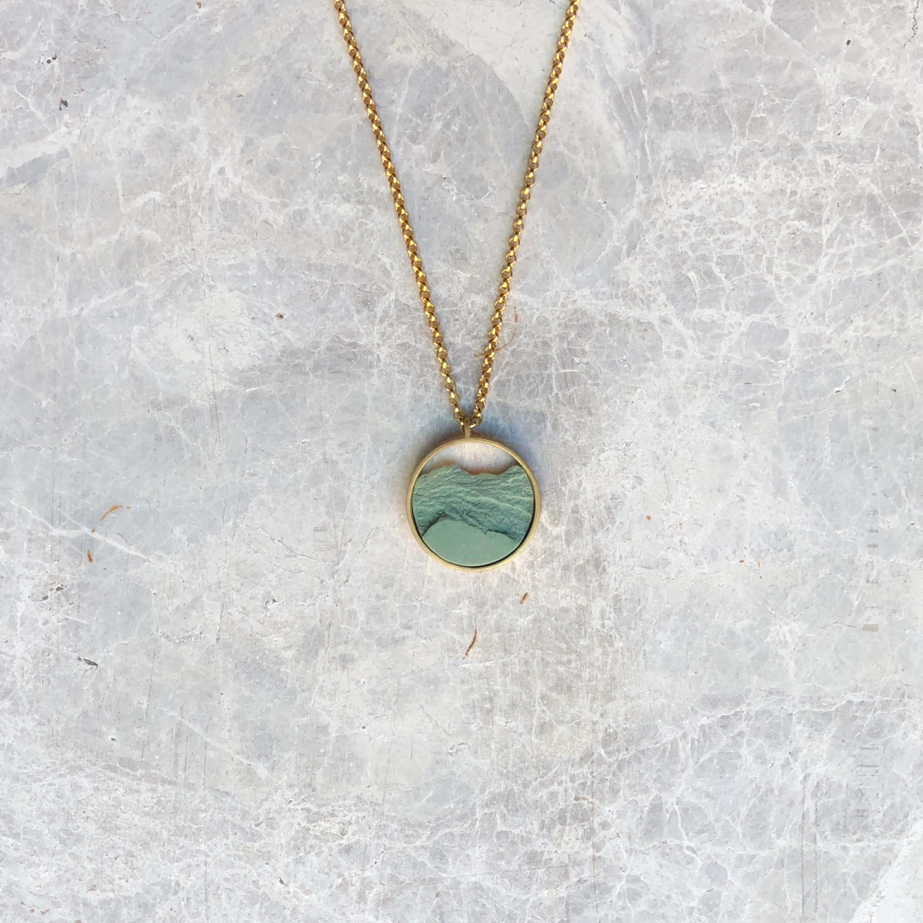 Collar Circular Mini Dorado