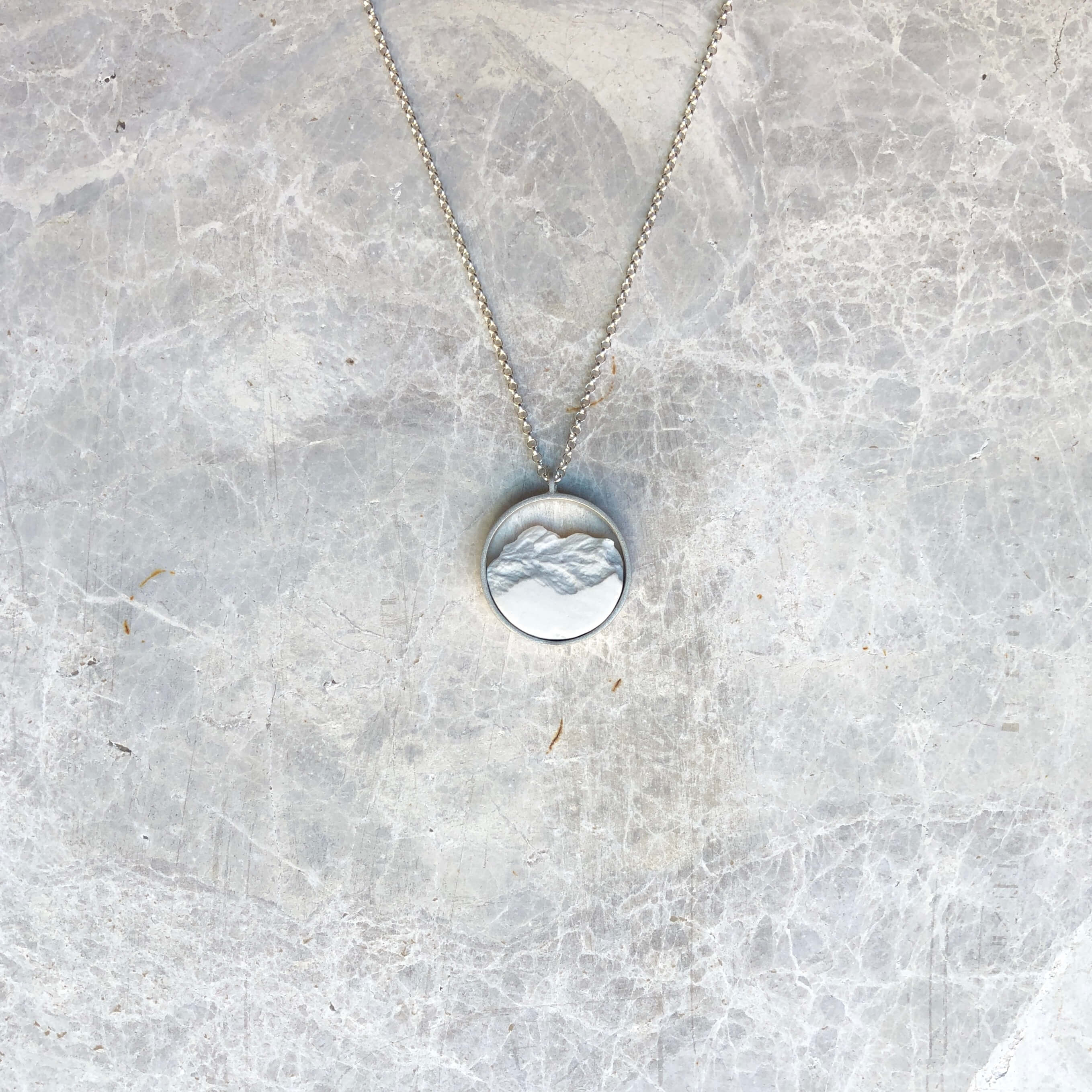 Collar Circular Mini Plata