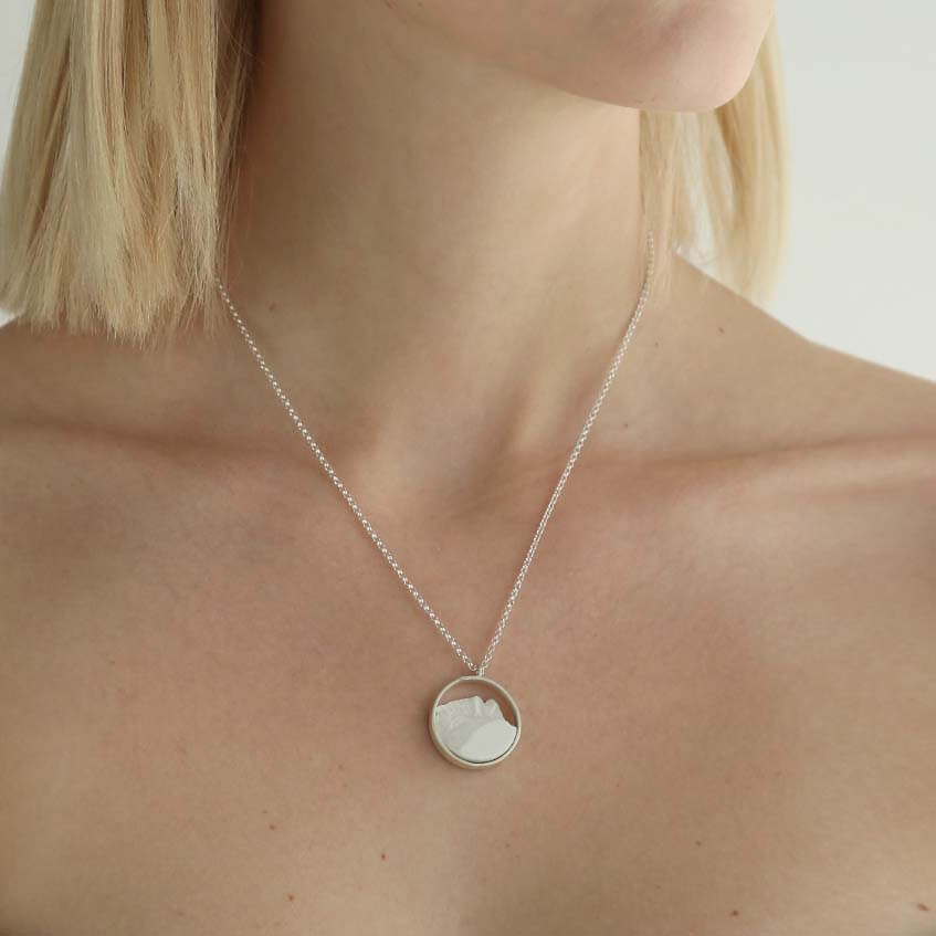 Collar Circular Mini Plata