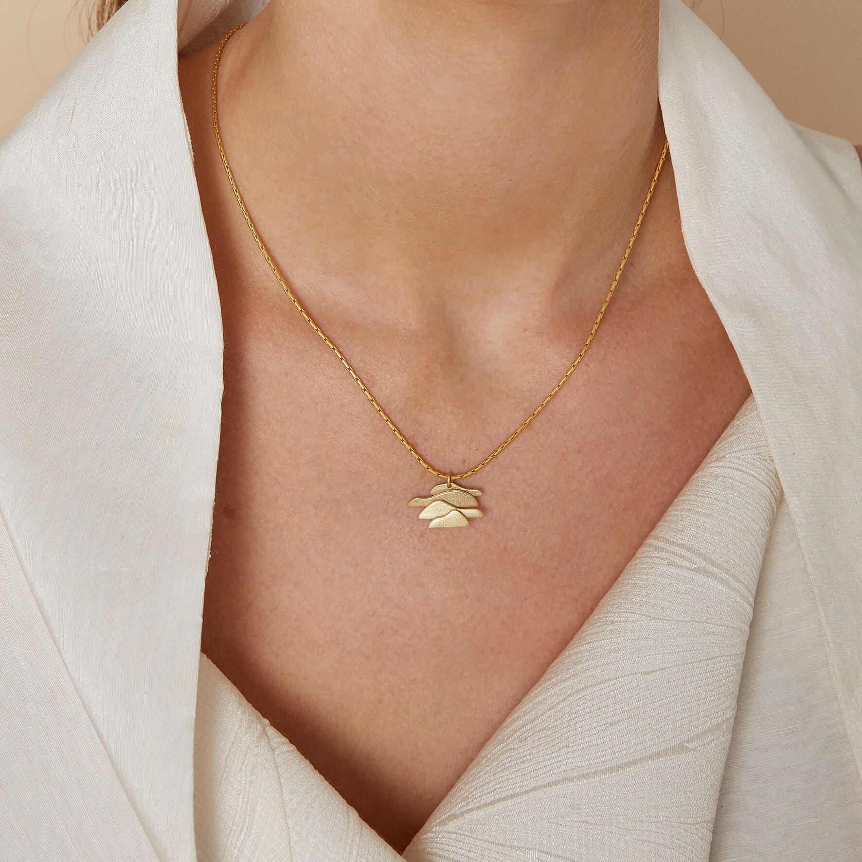 Collar Alaia - Dorado