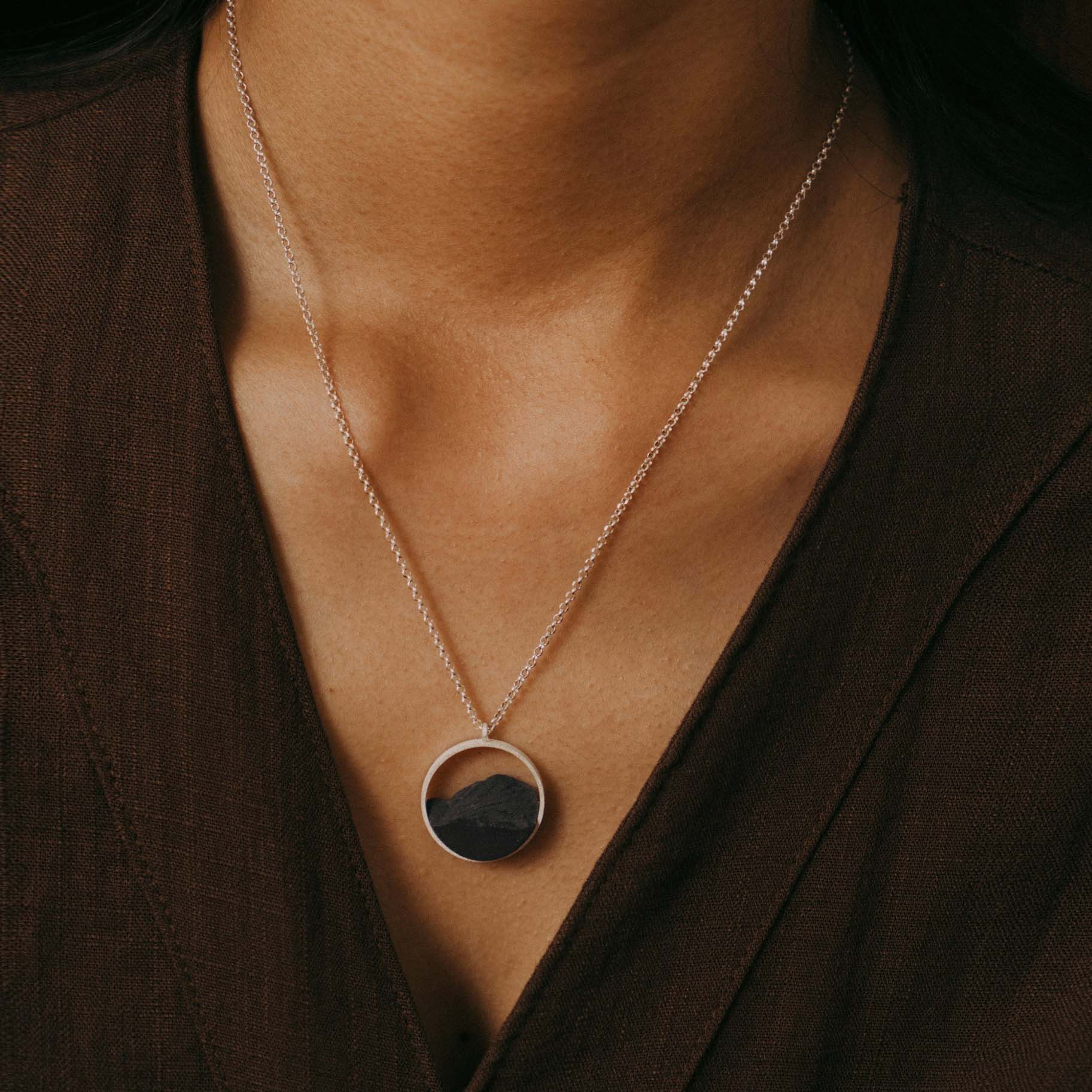 Collar Circular Mini Plata