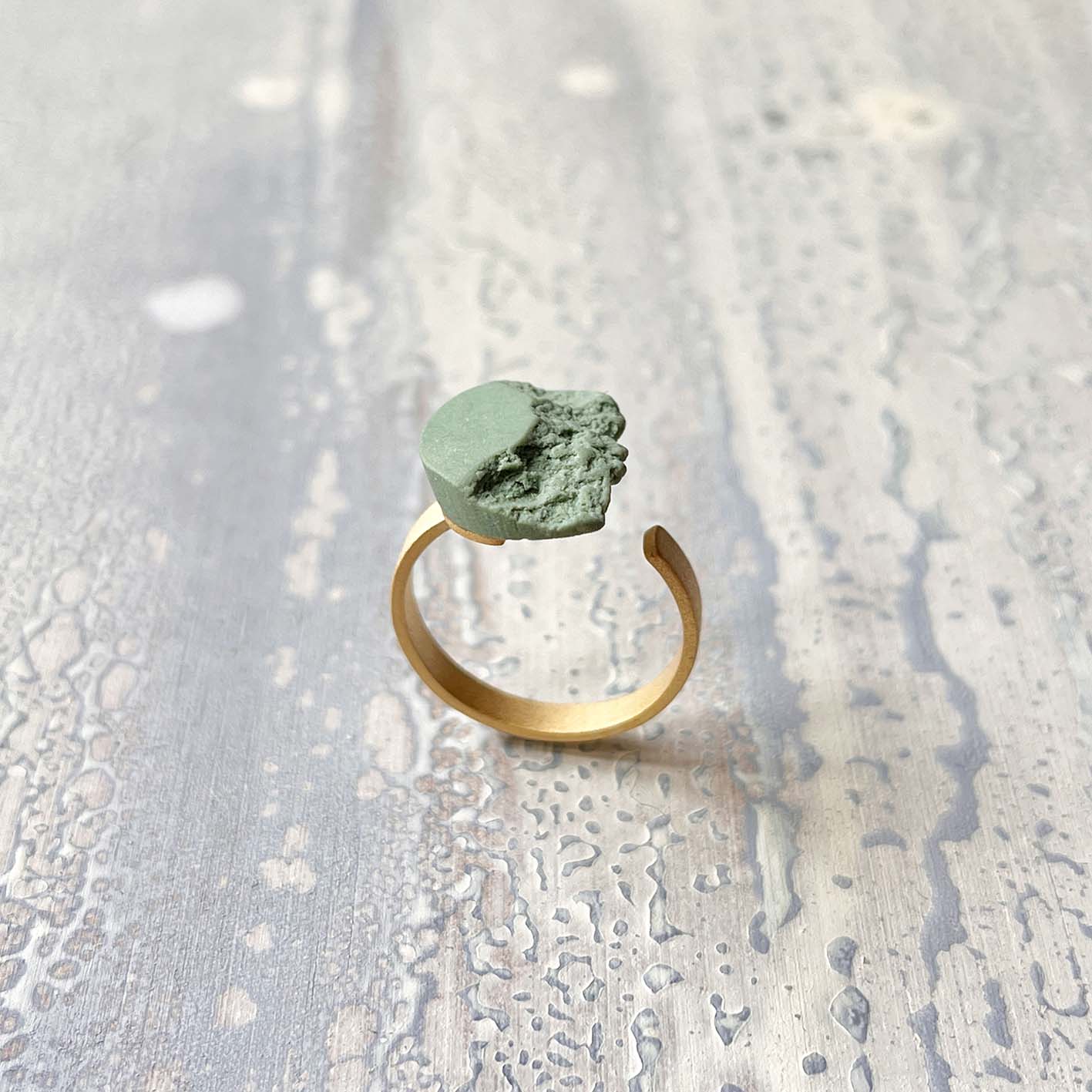 Anillo Curva Mini Dorado