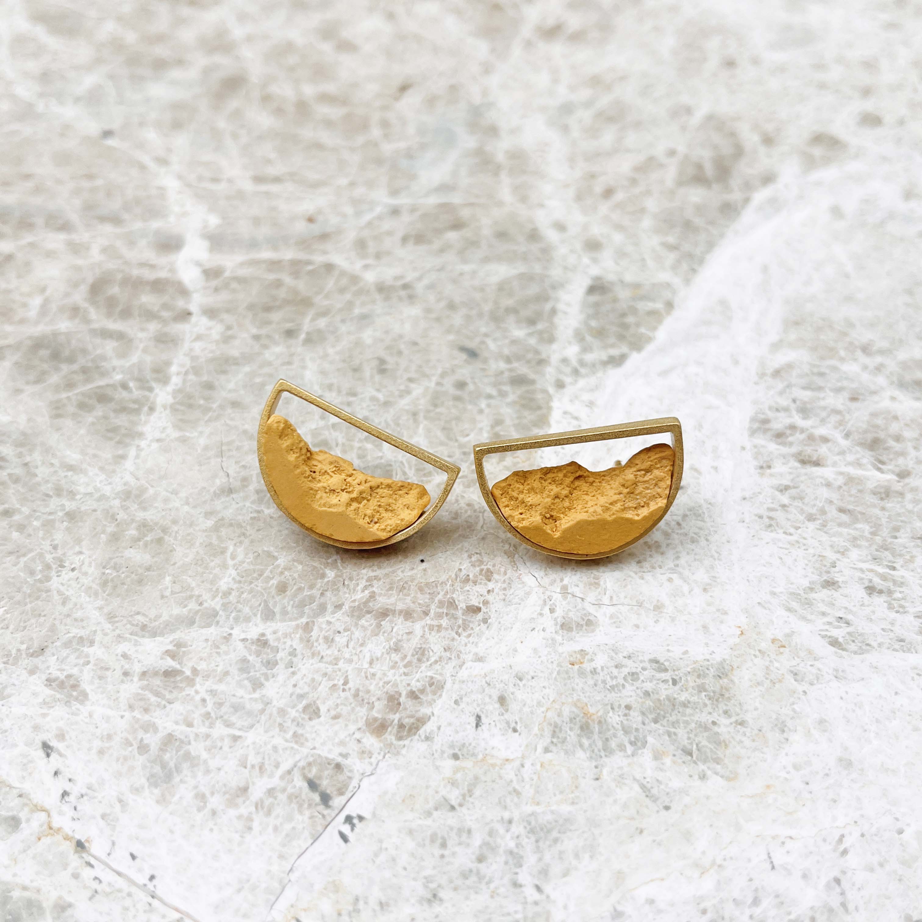 Pendientes Medialuna Dorados